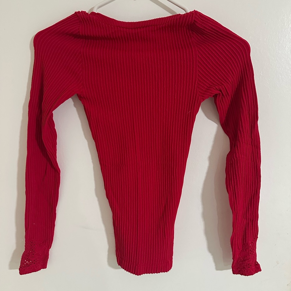 Free People Red Ribbed Top - Picture 2 of 4
